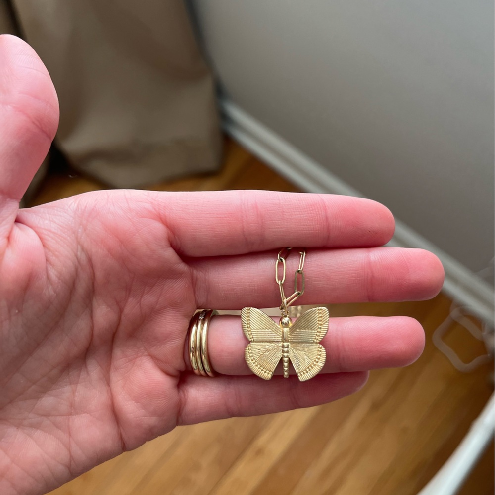Gold ALV Jewels Butterfly Necklace - Picture 2 of 3